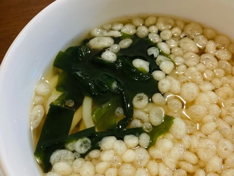 おだし香るハイカラうどん(京風たぬきうどん)